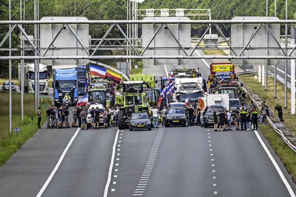 Ter illustratie, boerenprotest op de snelweg.