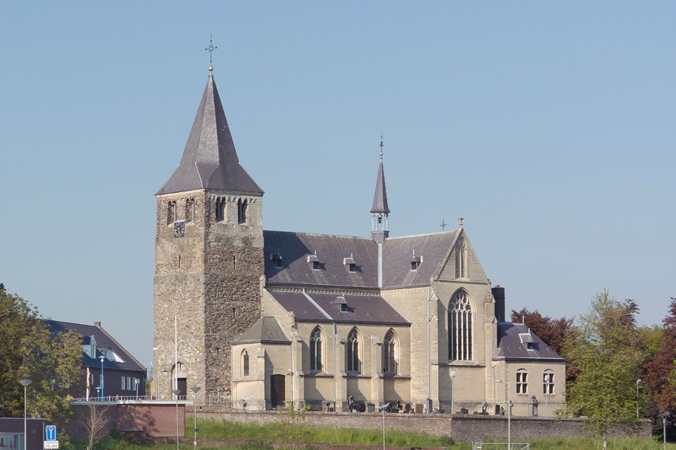 De Sint Stephanuskerk in Heel vormt het startpunt voor de herdenkingsdag voor Heel, Panheel, Pol en Osen. 