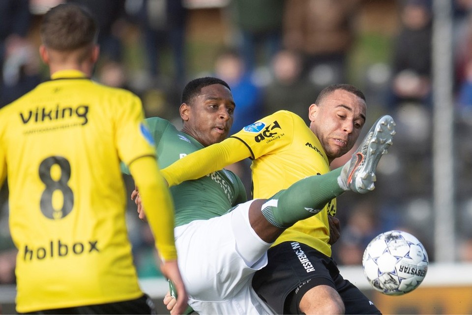 PSV’er Rosario in duel met Opoku 