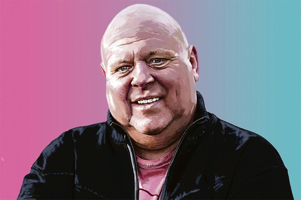 Peter Gillis. 