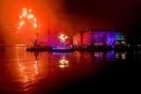 thumbnail: Amsterdam luidt 2017 in met vuurwerkshow