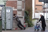thumbnail: <P></P>