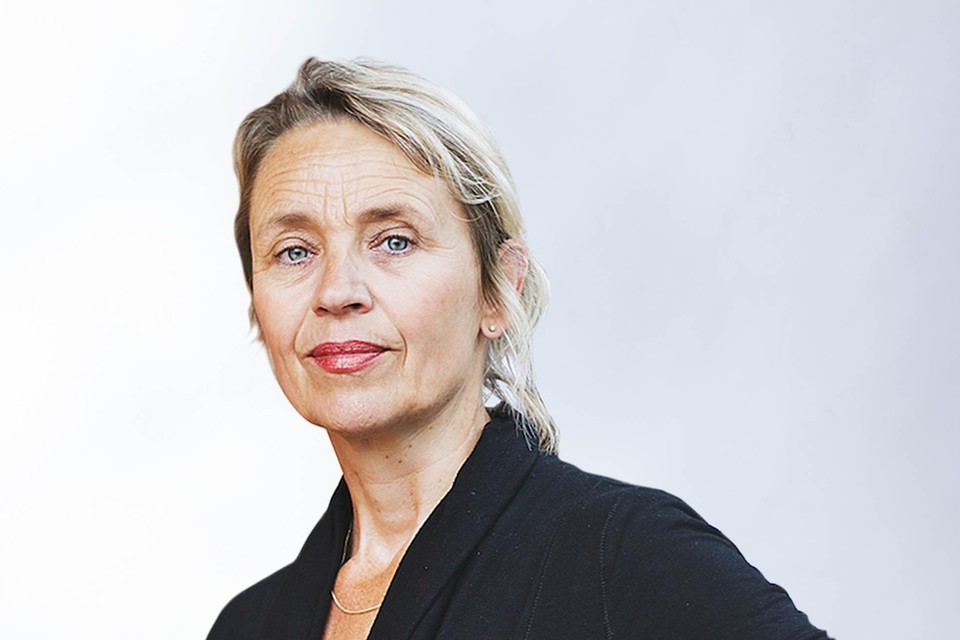 Petra Quaedvlieg is journalist, schrijver en docent.  