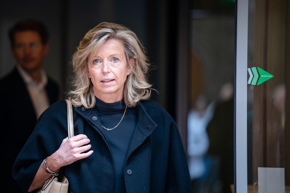 Minister van Binnenlandse Zaken Kajsa Ollongren brengt het zwaar getroffen Valkenburg een bezoek. 