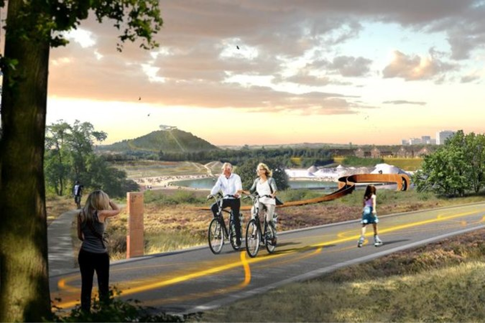 Impressie van de Leisure Lane, een 33 kilometer lange route voor fietsers en wandelaars langs de hotspots van Parkstad. 
