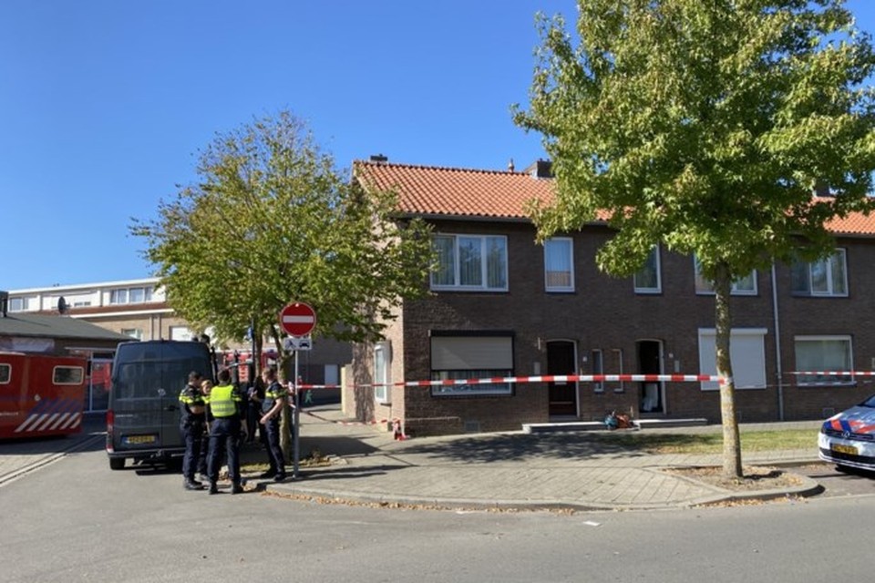 In hun woning aan de Minister Talmastraat in Maastricht werden begin september een door geweld omgekomen vrouw en haar verwarde man aangetroffen. 
