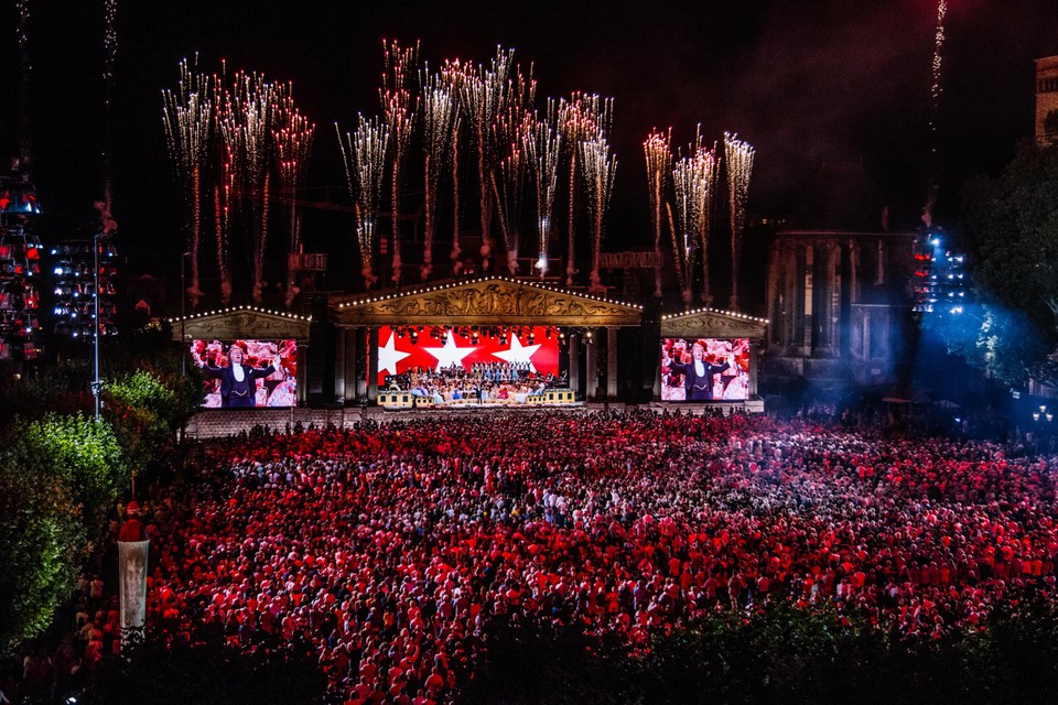 André Rieu treedt komende zomer vijftien avonden op op het Vrijthof in Maastricht. 