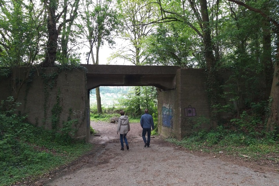 Het tunneltje bij Euverem: geen fietsroute. 