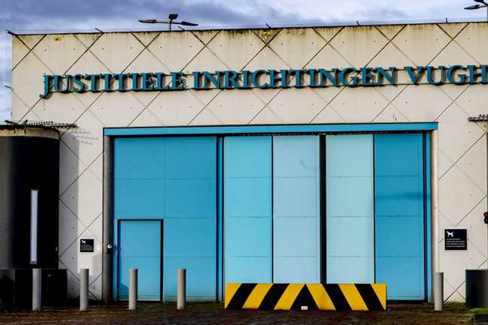 Politie en justitie vrezen een zeer gewelddadige bevrijdingspoging om Ridouan Taghi uit de Extra Beveiligde Inrichting (EBI) te halen.