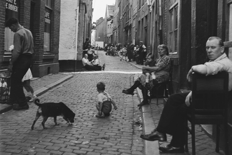 De Stokstraat rond 1950. 