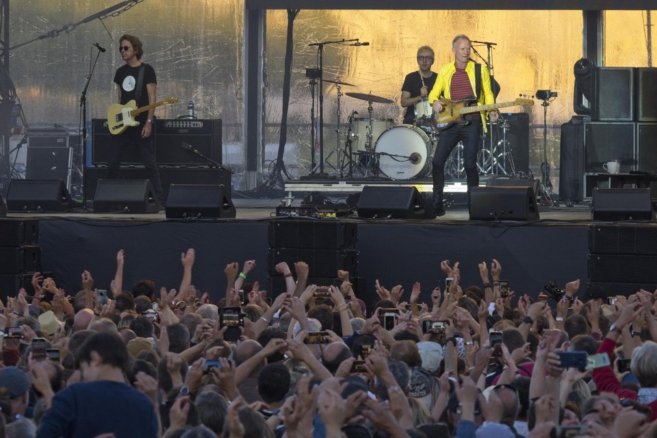Sting tijdens een optreden in Frankrijk. 