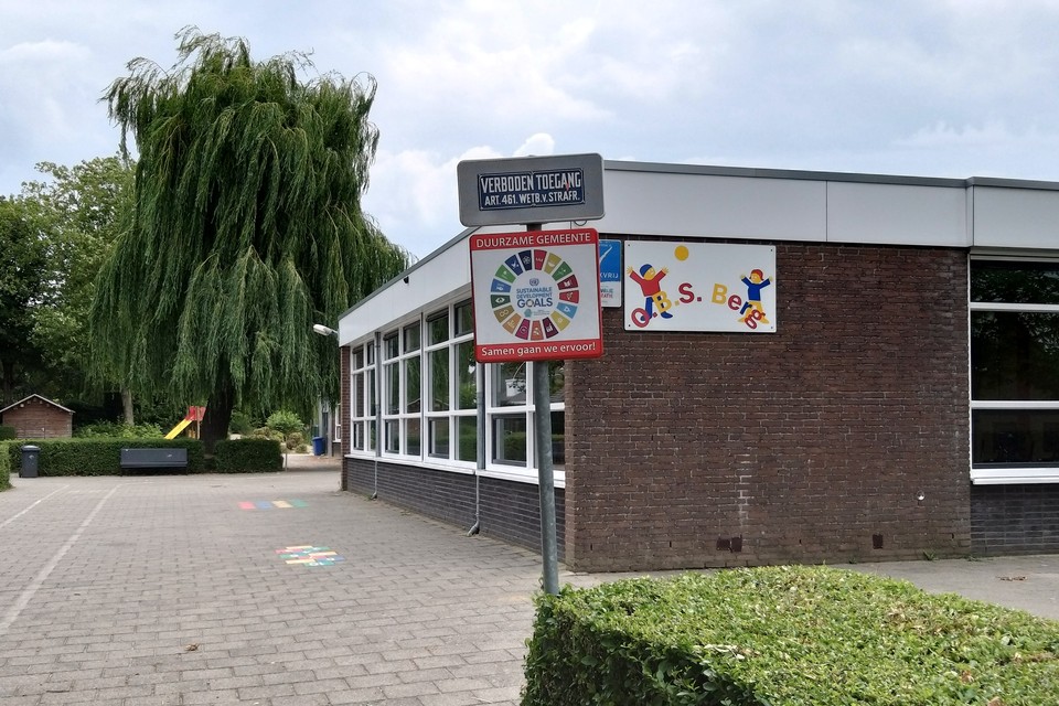 De huidige basisschool in Berg. 