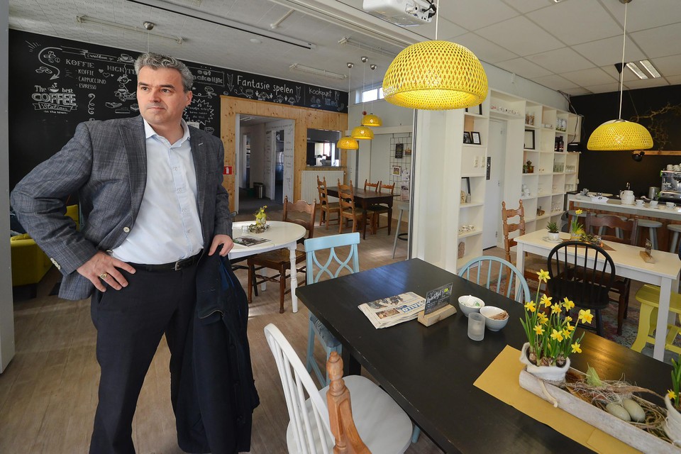 De Schól is gevestigd in de voormalige school van Heide.