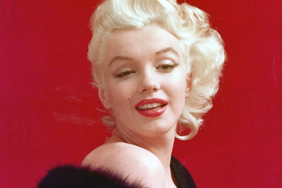 Marilyn Monroe poseert in 1953. 