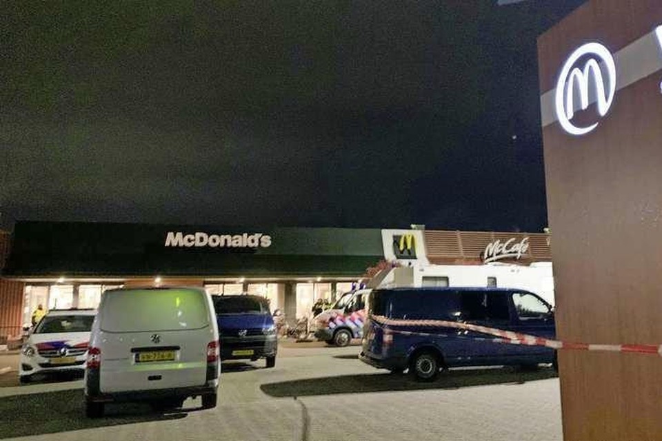 Het onderzoek in de McDonald’s duurt voort. 