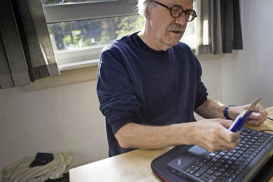 Online bankieren is ook voor ouderen vaak nog een grote uitdaging.