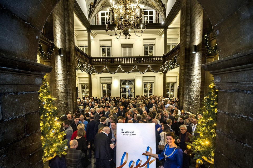 Burgemeester Annemarie Penn-te Strake tijdens de nieuwjaarsreceptie in Maastricht in 2020.