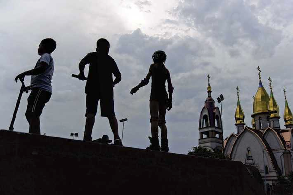 Oekraïense kinderen in de centraal-oostelijke stad Dnipro. 