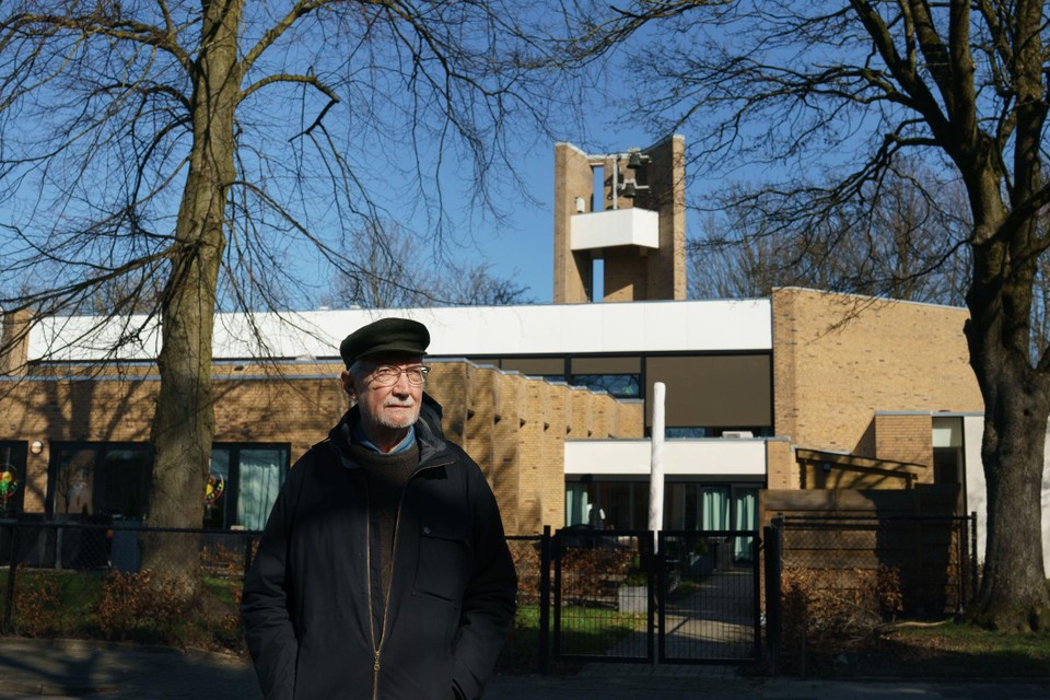 Pastoor Harrie Brouwers voor woon-zorgcentrum Onze Lieve Vrouw, sinds 2019 gevestigd in de voormalige gelijknamige kerk van Kunrade. 