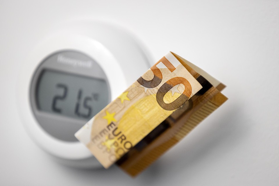 Limburgers zijn gemiddeld 21,9 procent van hun inkomen kwijt aan de energierekening. 