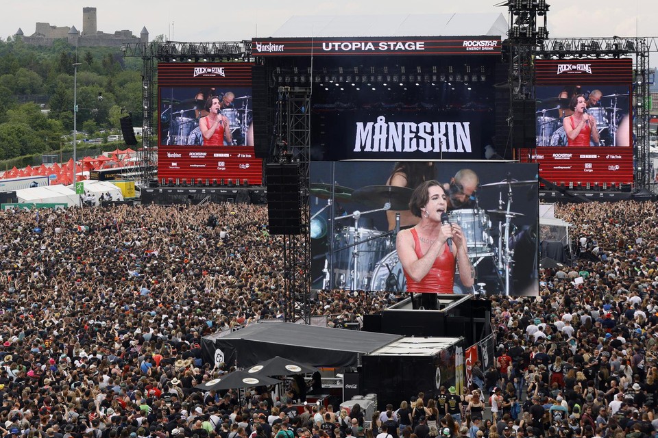 De Italiaanse rockband Måneskin tijdens een optreden op Rock am Ring. Op 18 juni speelt de groep op Pinkpop. 