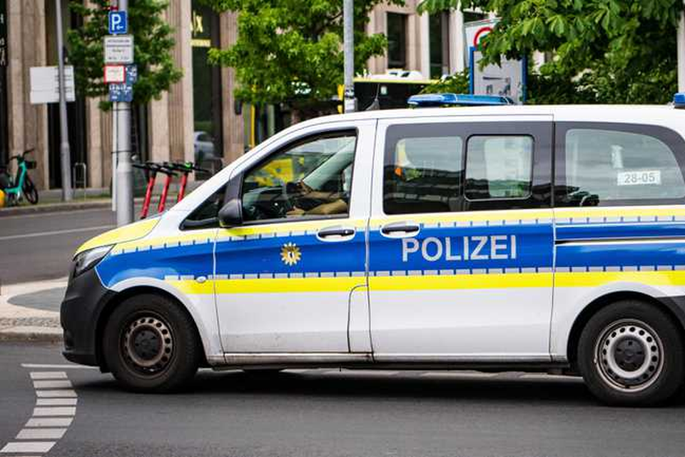 Een auto van de Polizei.