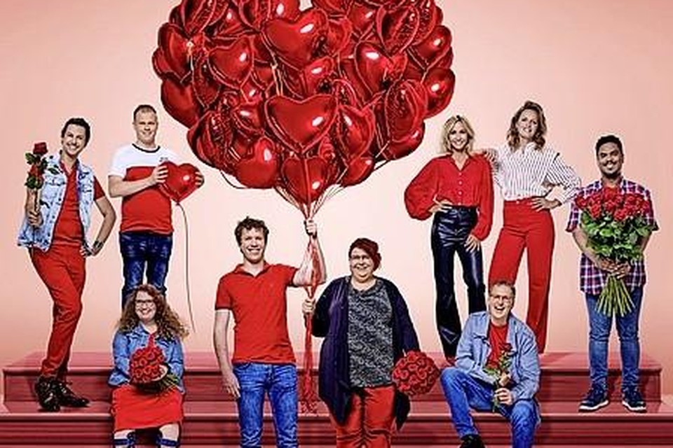 Wendy van Dijk en Leonie ter Braak presenteren dit seizoen ‘Cupido ofzo’. 