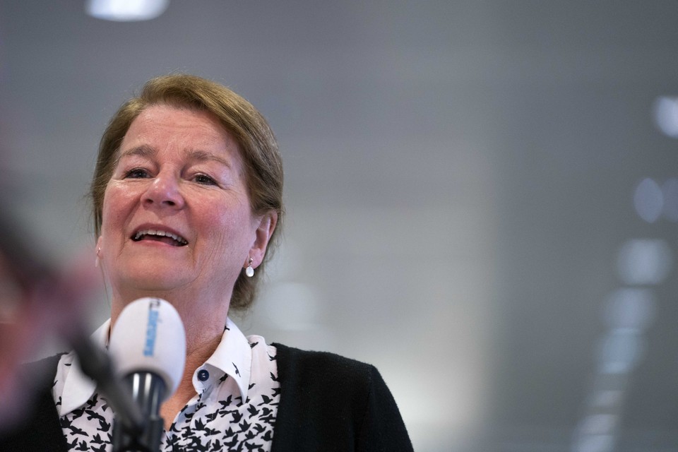 Annemarie Penn-te Strake, burgemeester van Maastricht en voorzitter van de Veiligheidsregio Limburg-Zuid. 