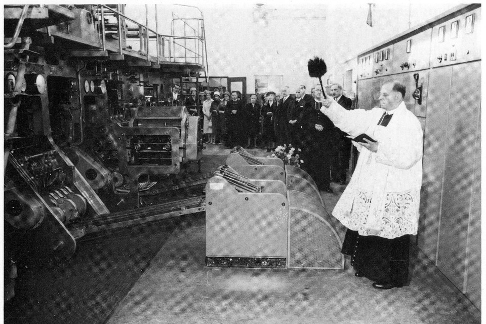 Het veertigjarig jubileum van het Limburgs Dagblad werd in 1958 gevierd met  de inzegening van een nieuwe rotatiepers.