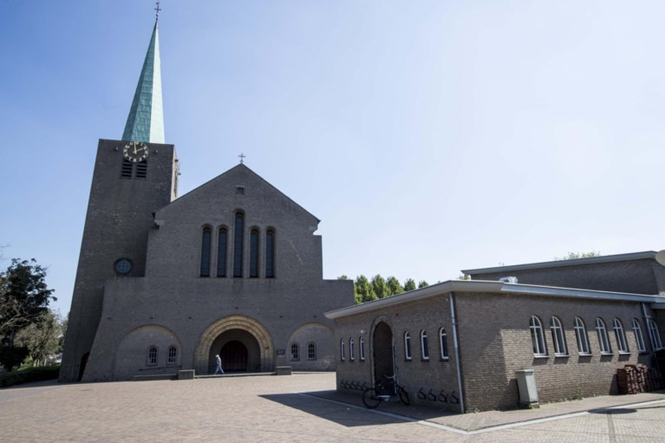 De kerk van de Weerter wijk Keent. 