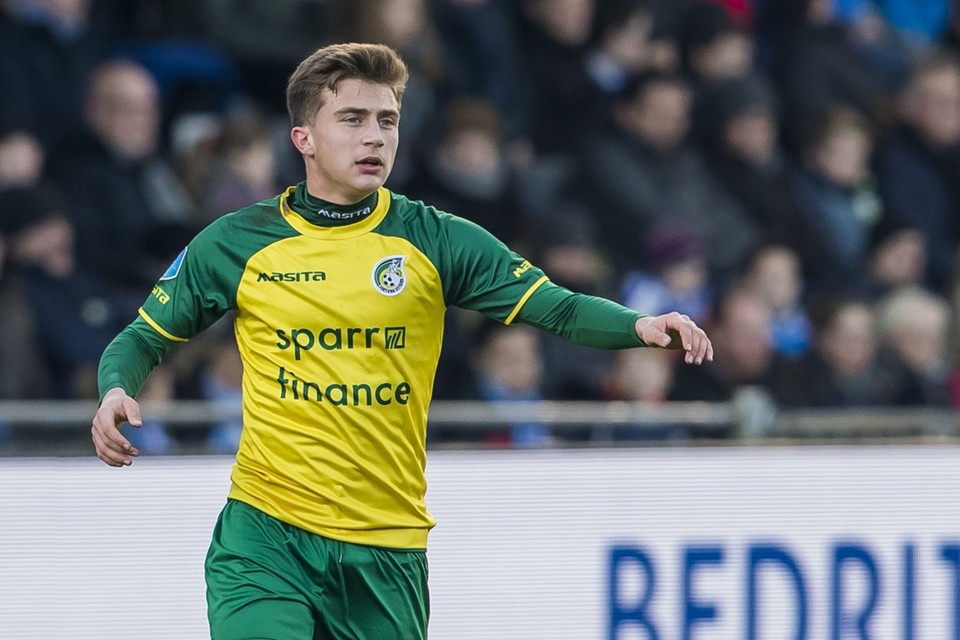 Dobos in actie namens Fortuna in het duel met De Graafschap in het seizoen 2018/2019 