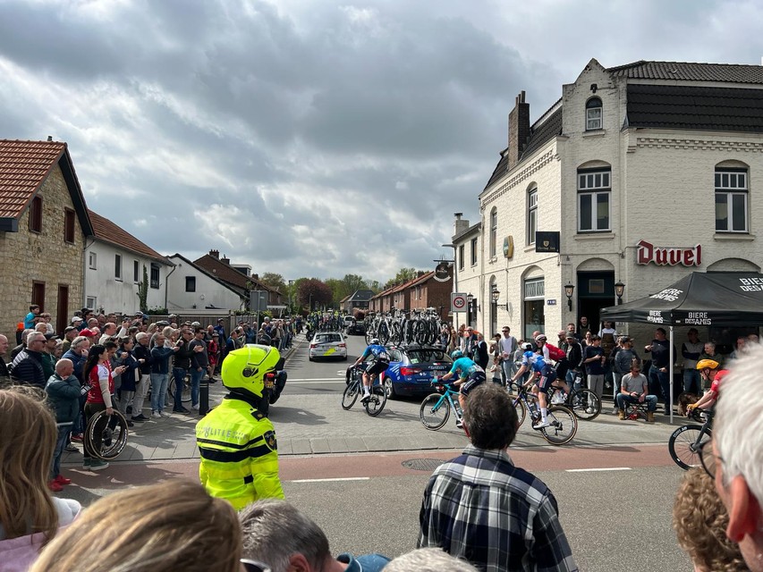 Bij de heren loopt de alternatieve route via Op de Beek.