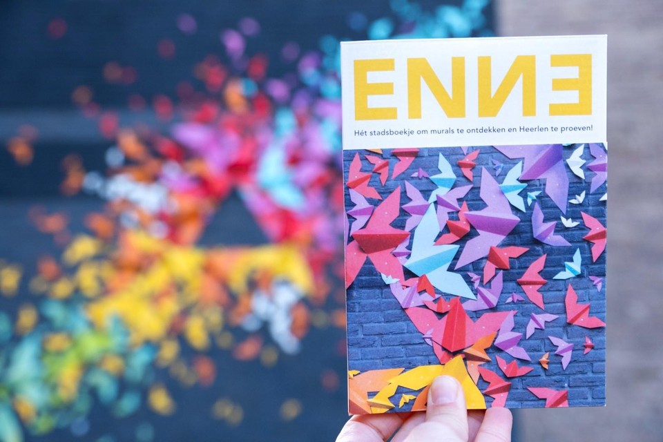 De negende editie van ‘Enne’ is vanaf 1 december verkrijgbaar. 