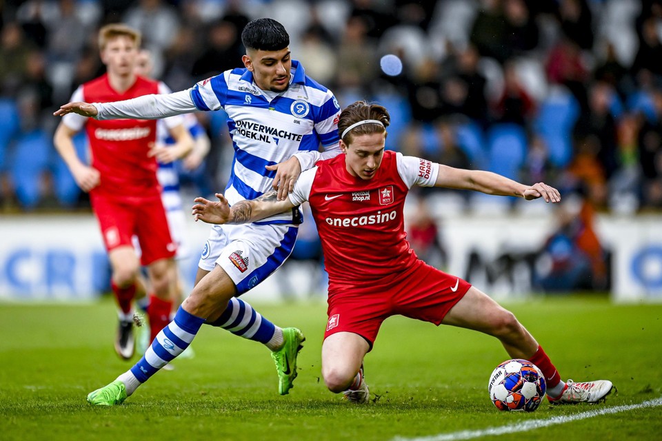 Andréa Librici in actie voor MVV.