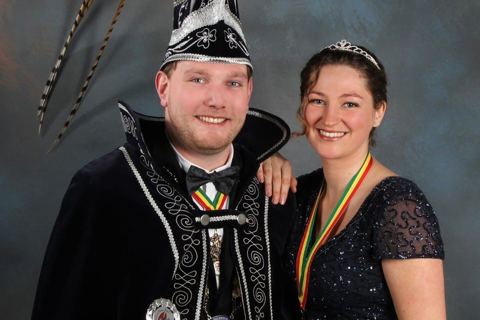 Prins Roel en prinses Anniek van de Beumerwalders uit Hulsberg. 
