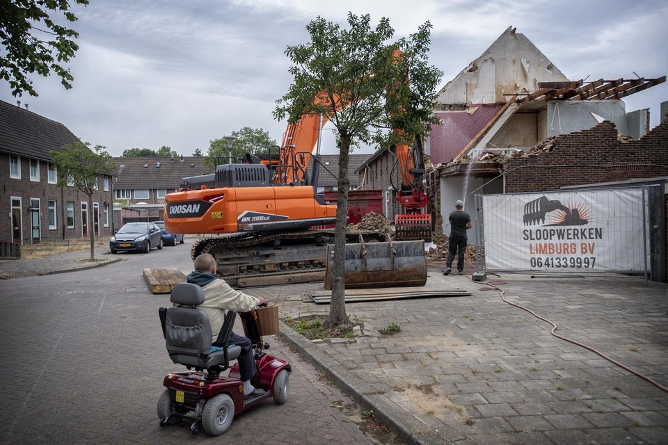 Als het al moest, hadden de erfgoedorganisaties liever op een minder opvallende plek één woning ontmanteld zien worden.