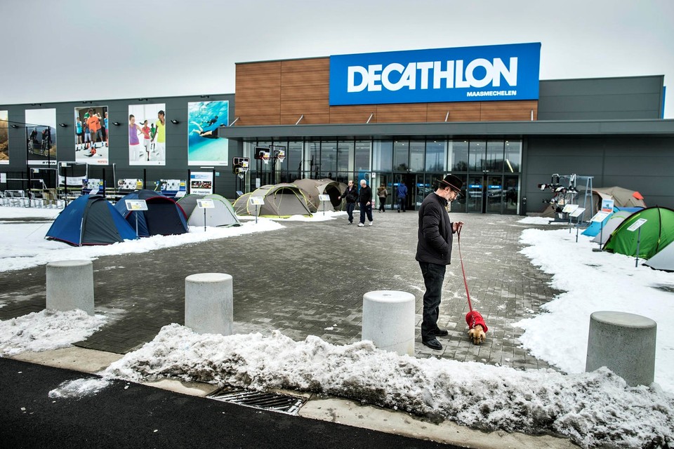 Een vestiging van Decathlon in Maasmechelen.