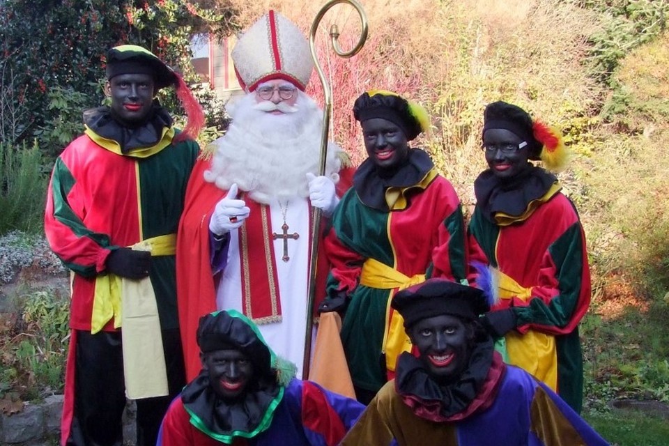 Het beviel Sinterklaas vorig jaar zo goed in Beegden dat hij ook dit jaar weer een bezoek aan ‘ t Leuke brengt. 