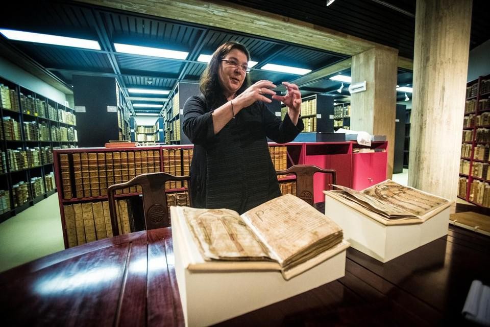 De Codex Eyckensis is momenteel voor onderzoek in de theologische bibliotheek van Leuven.