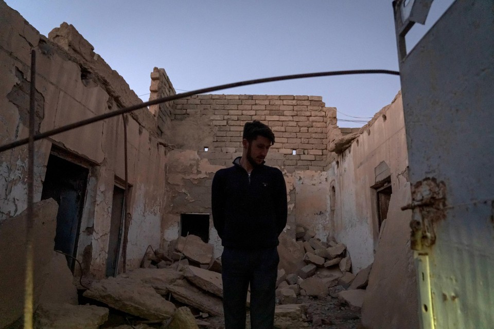 Khalid Barkat in zijn voormalige huis in Ghobal. 