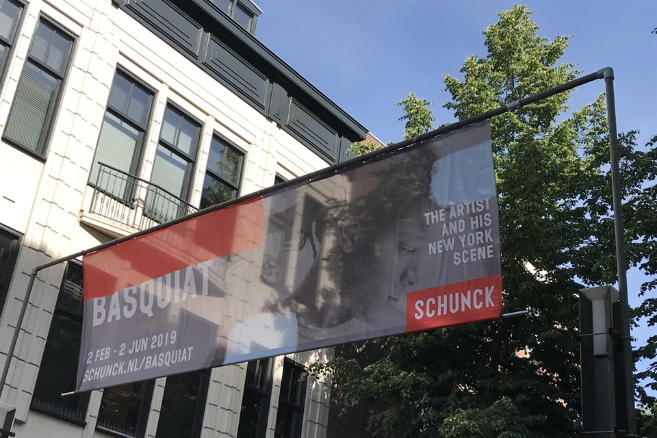 In Heerlen wordt nog steeds reclame gemaakt voor de expositie van Basquiat. 