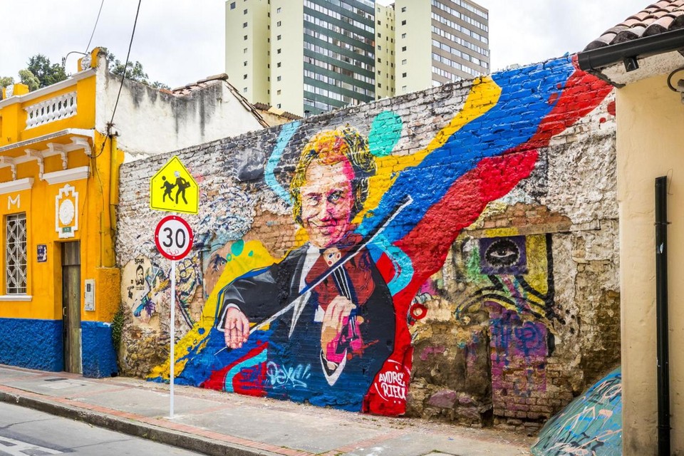 Een muurschildering van Rieu in Colombia. 
