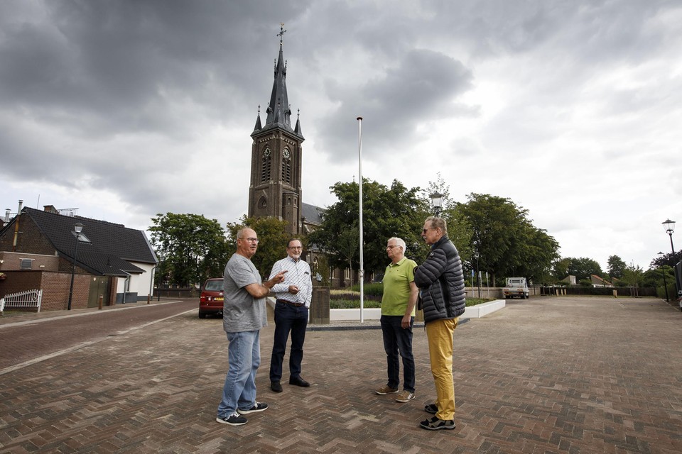 De klankbordgroep, Ger Boonen, Theo Bougie, Ton Tonnaer en Jack Janssen (vlnr.)