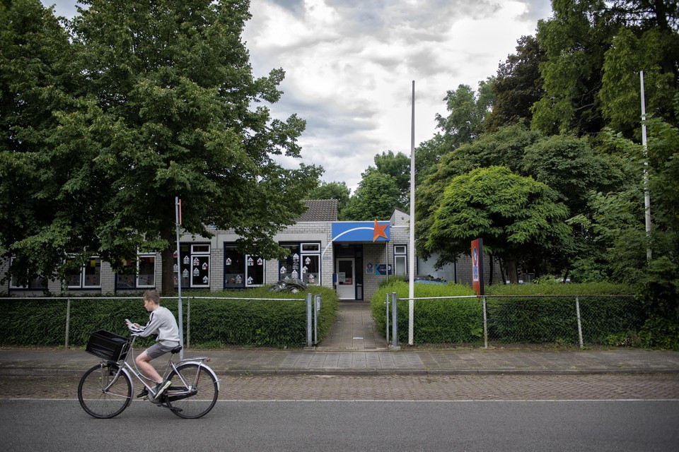De Taalschool is nu nog gehuisvest in de Sittardse wijk Vrangendael. Direct na de zomervakantie gaat het gebouw onderdak bieden aan vrijeschool Talander. 