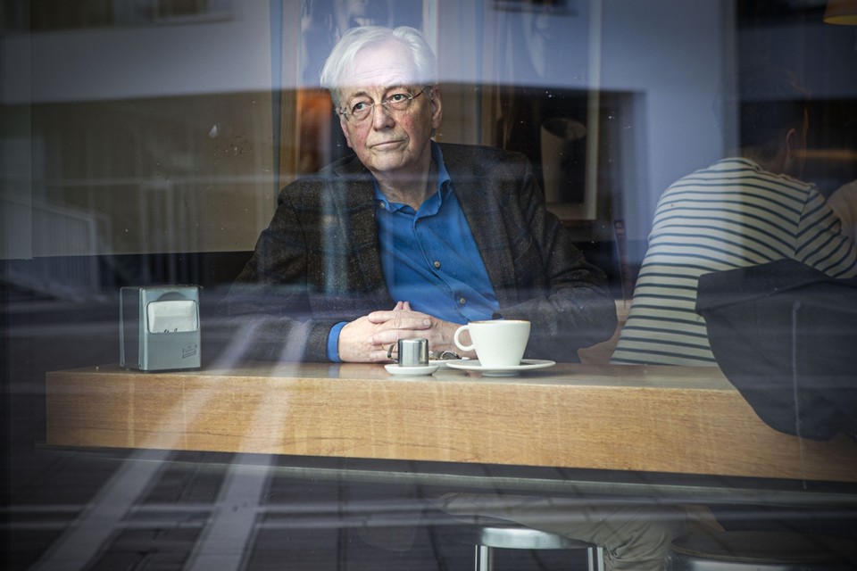 Ad van Iterson uit Maastricht beschreef in zijn laatste roman ‘Aanhalingen’ de academische wereld. 