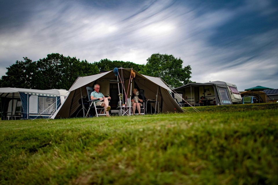 Camping de Botkoel in Puth is al goed gevuld met vakantiegangers. 