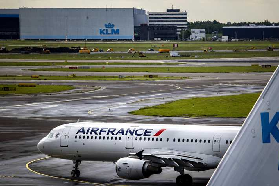 Ter illustratie: vliegtuigen van Air France en KLM. 